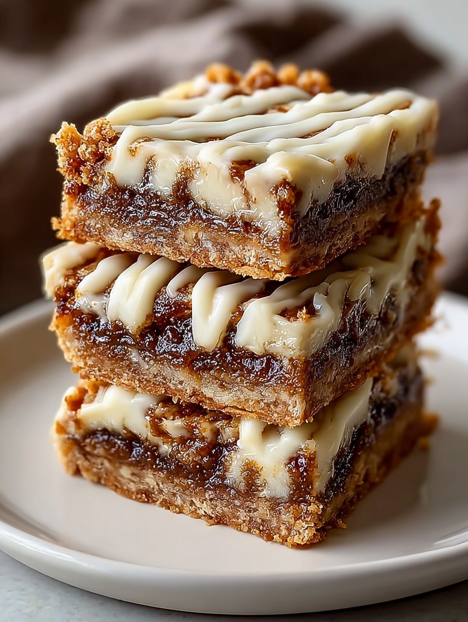 Cinnamon Roll Bliss Bars image 2