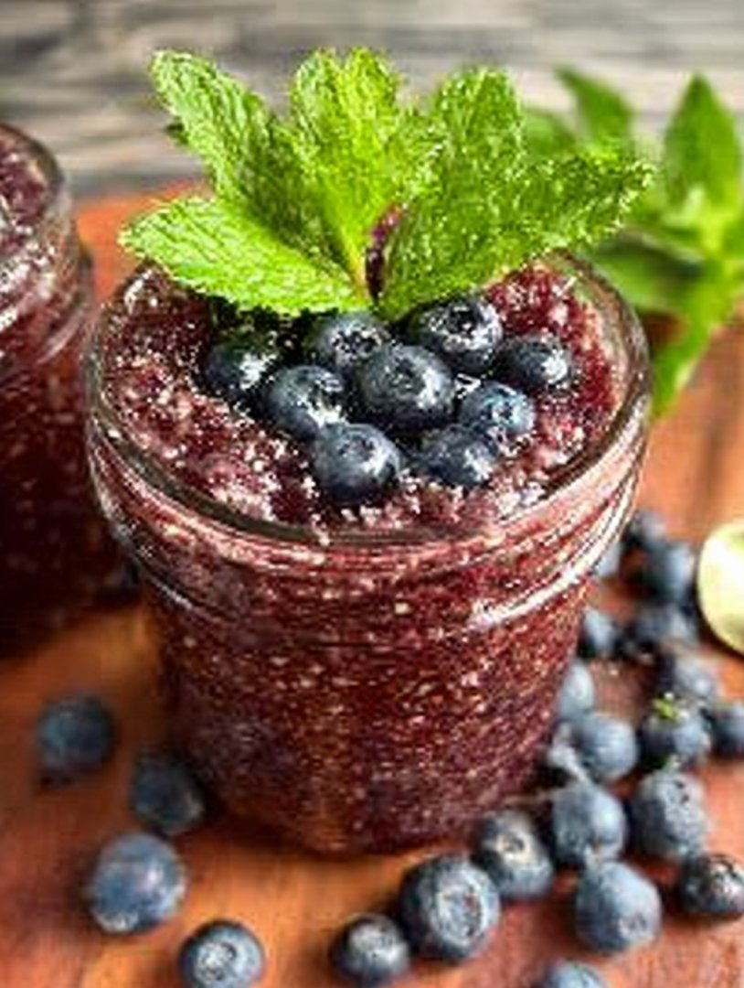 Wild Blueberry Chia Fresca image 2