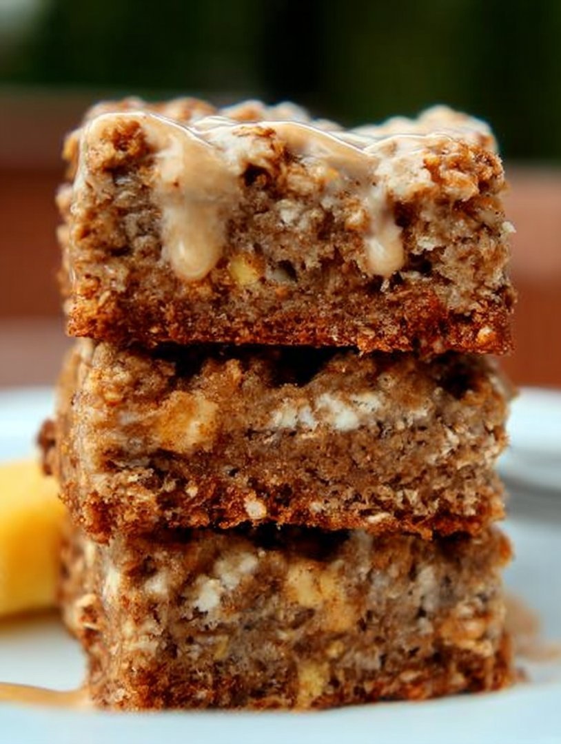 Cozy Morning Banana Oatmeal Bars image 2